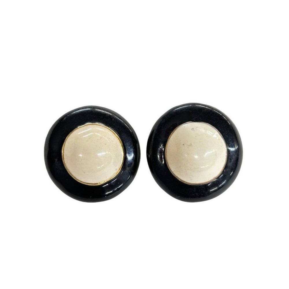 1980s Round Enameled Ivory and‎ Black 1" Diameter Pierced Earrings